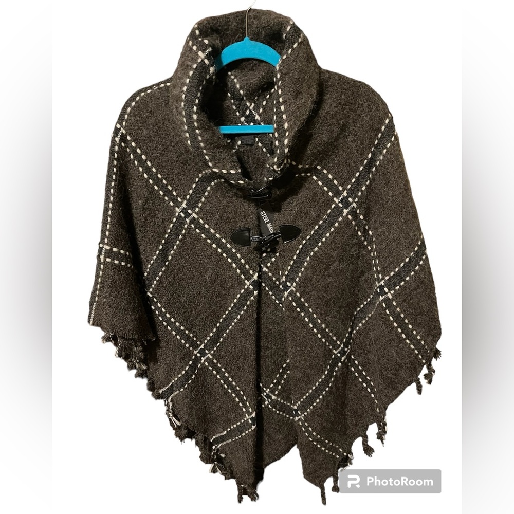 NWT Steve Madden Poncho Pashmina Shawl/Wrap